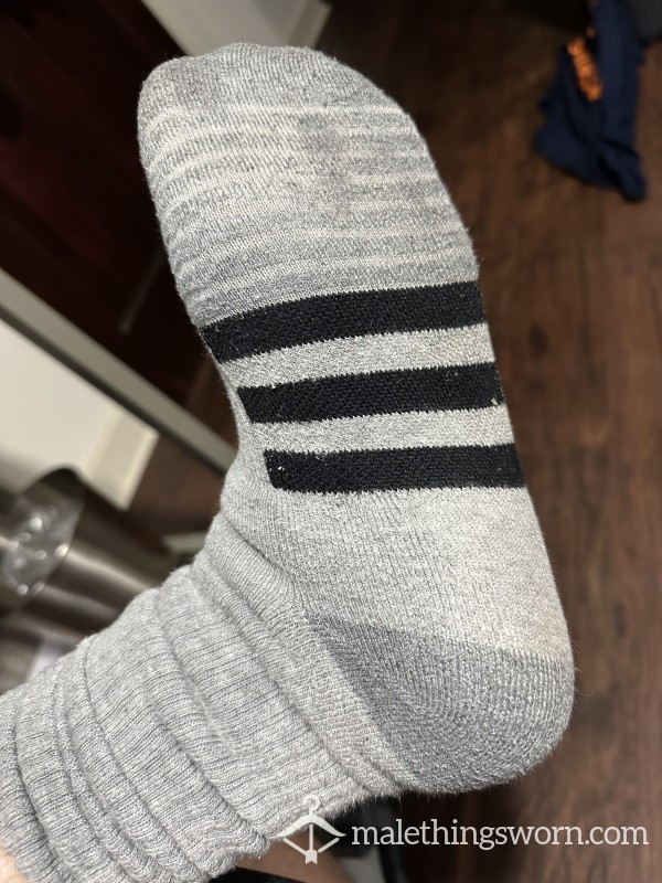 6 Day Smelly Gray Adidas Crew Socks - Just Getting Smellier…