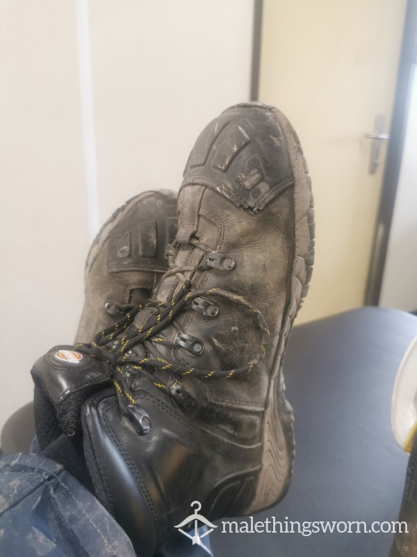 Smelly Work Boots Size 10