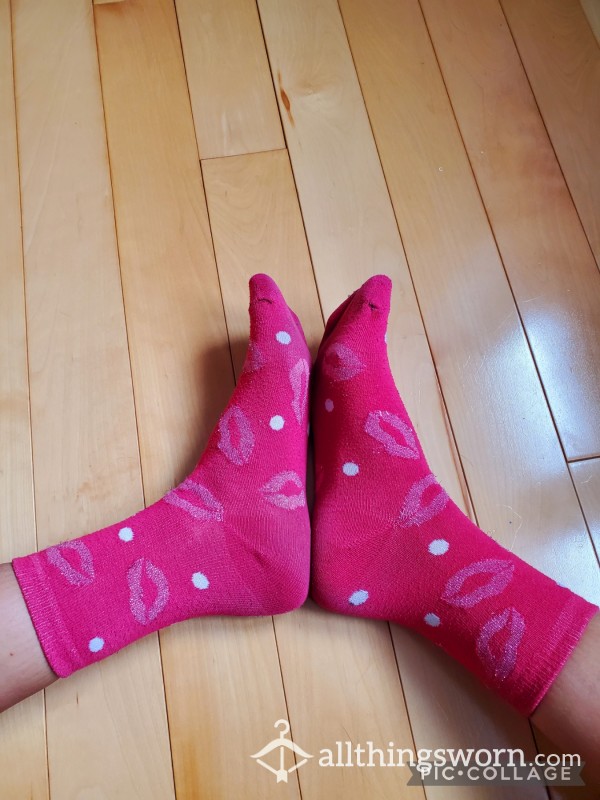 Sparkling Kisses Pink Socks