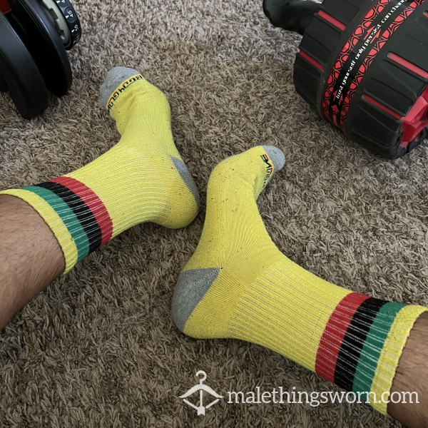 Stinky Sweaty Workout Socks 🏋️‍♀️ 🧦