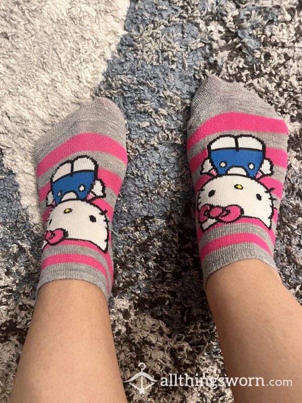 Super Cute Hello Kitty Socks-tell Me How Long You Want Me To Wear Them