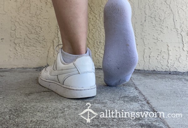 Super Smelly White Dirty Socks