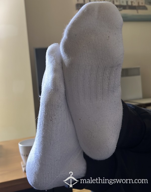 Sweaty Fragrant Pakistani Feet In White Nike Socks photo