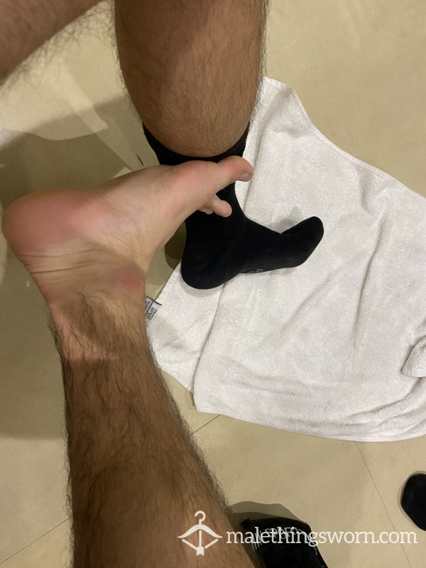 Sweaty Vacation 2 Weeks Socks