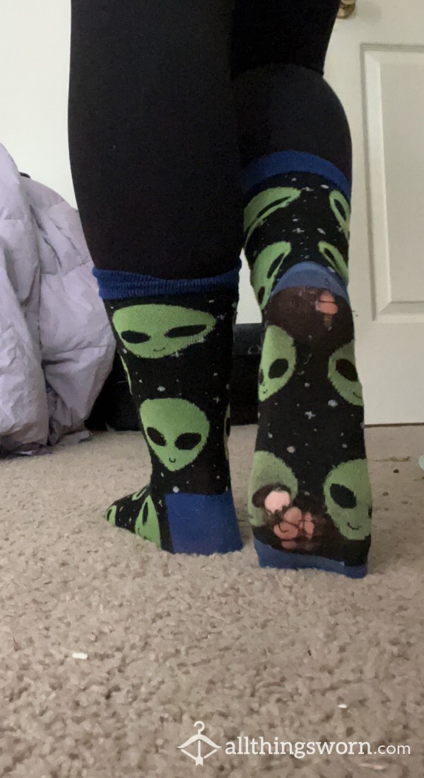 Tattered Alien Socks, Size 9 US