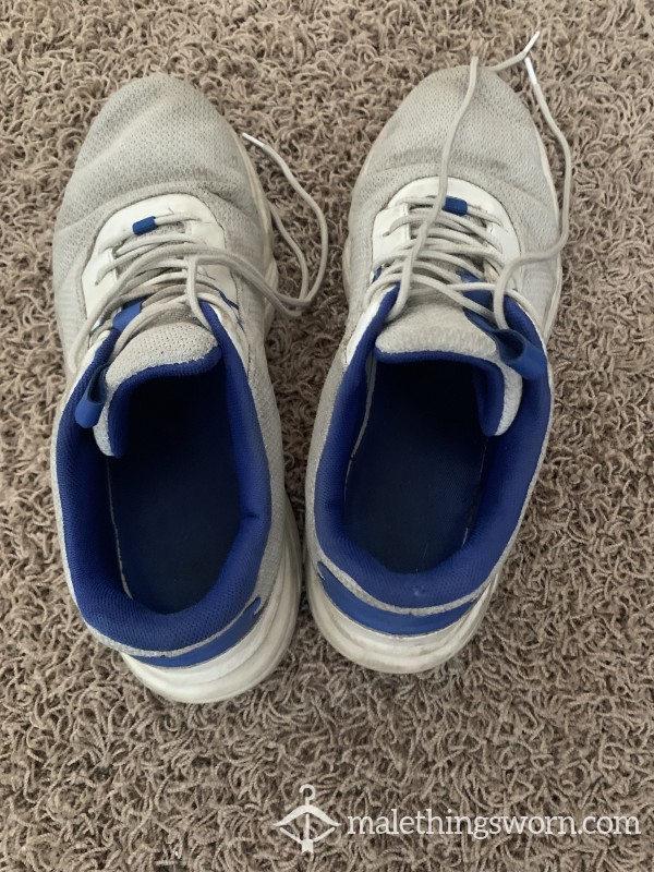 Teen Boy Running Shoes (EU 44)
