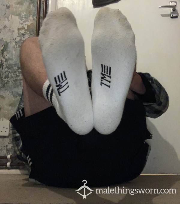 Thick White Smelly Sports Socks Chav UK