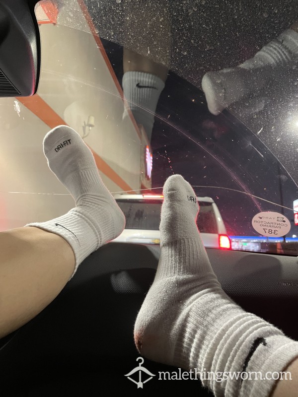 White Nike Socks + Solo Dropbox