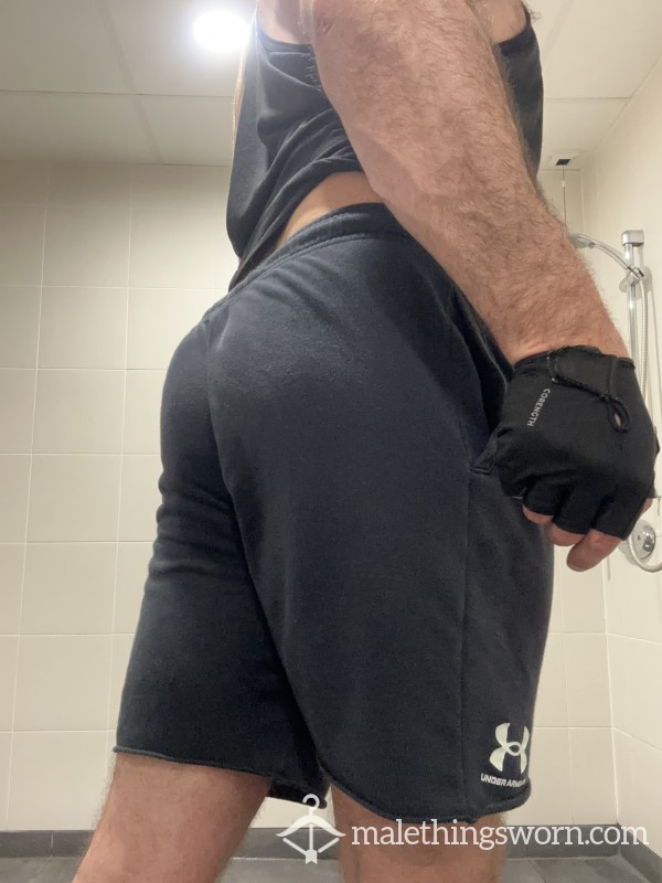 Under Armour Black Used Cotton Shorts