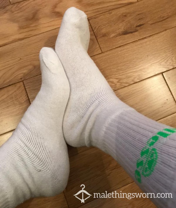 Used Men's Ellesse White Sports Crew Socks Neon Green Logo - Wanna Sniff? photo