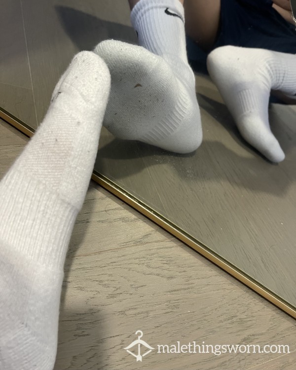 Used Nike White Crew Socks