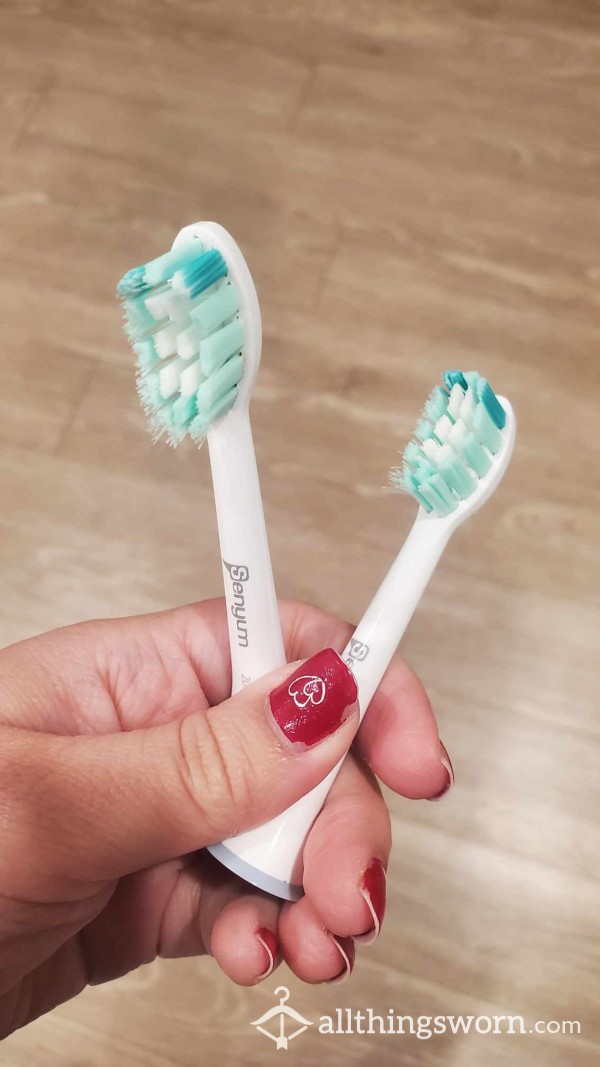 Used Toothbrush Head 🦷🪥