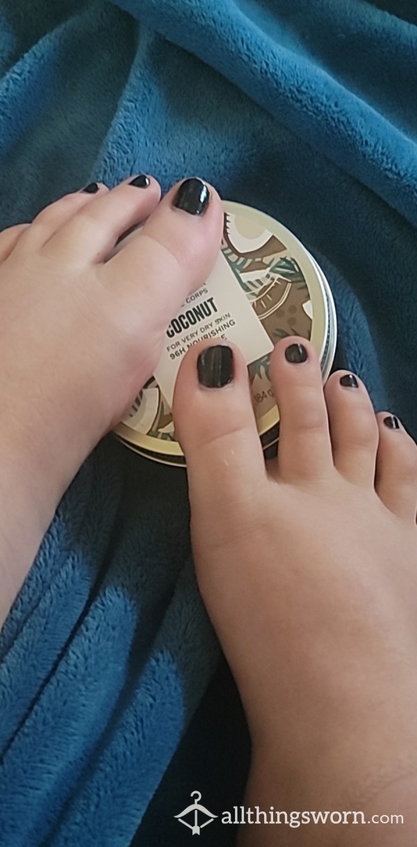 Using Coconut Lotion On My Pedicured Feet!