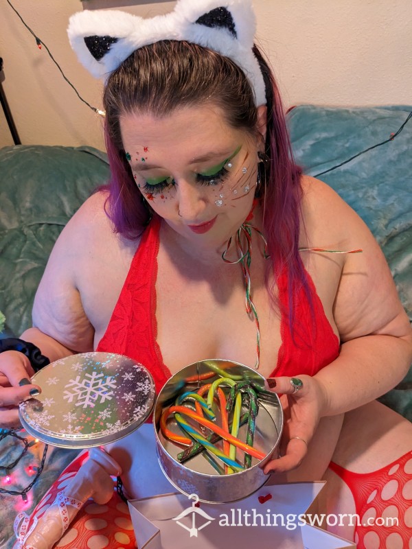 Christmas Kitten Puts Her Candy Canes Into Her Creamy Pussy