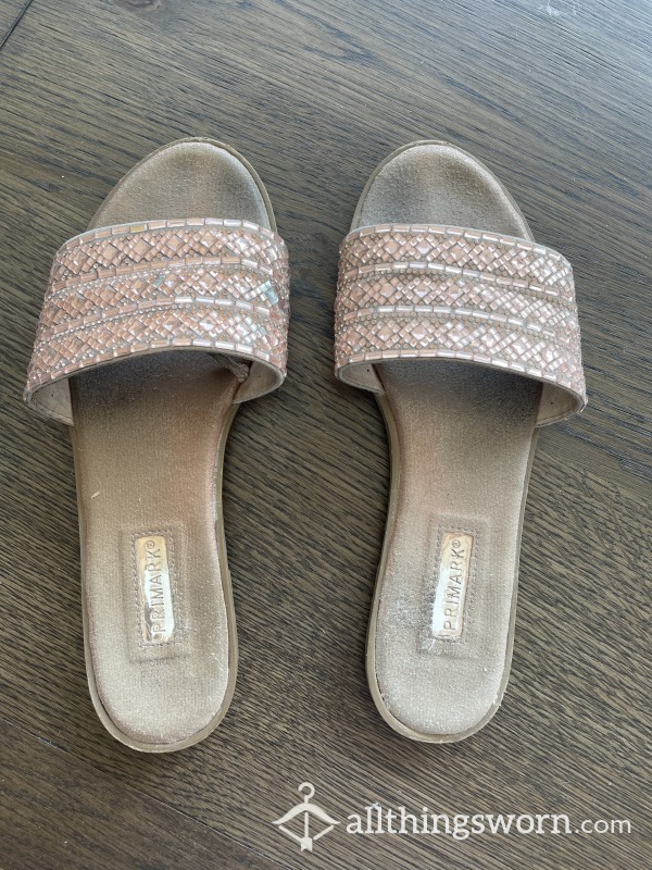 Very Clearly Well Worn Sandals🥰