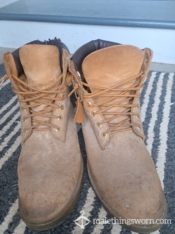 Very Well-worn 10.5 Timberland Boots