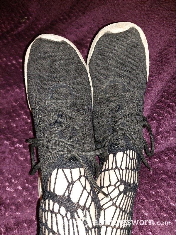 Very Worn Black Trainers With Toe Hole