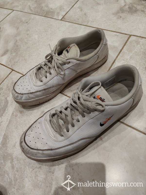 Very Worn Very Smelly Size 12 Nike Trainers