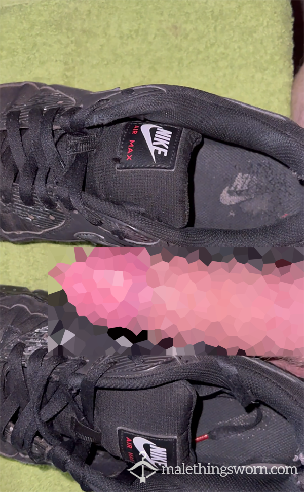 Well Worn Black Nike Air Max - Size 11 Covered In 5 Loads W/video