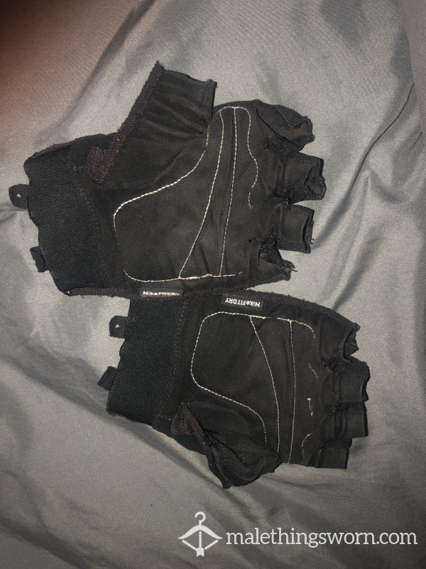 Well Worn Nike Workout Gloves
