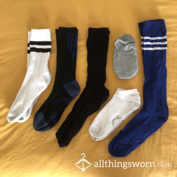 Well-worn Socks Various Styles
