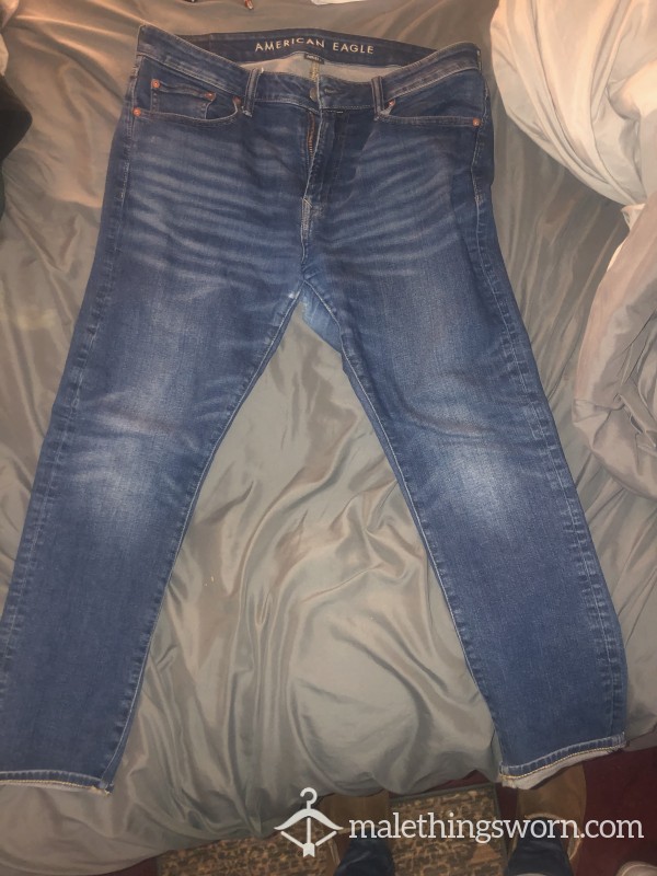 Well Worn Trashed Athletic Fit Jeans