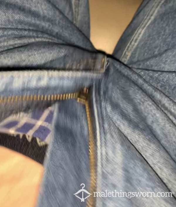 Whipping Cock Out Of Jeans At Red Light