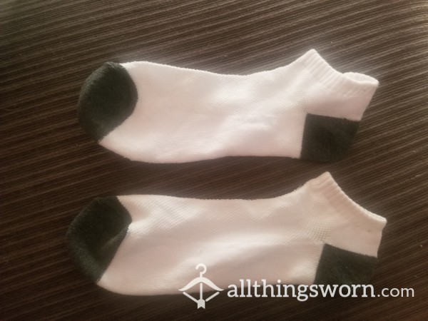 White And Gray Ankle Socks 48 Hour Wear