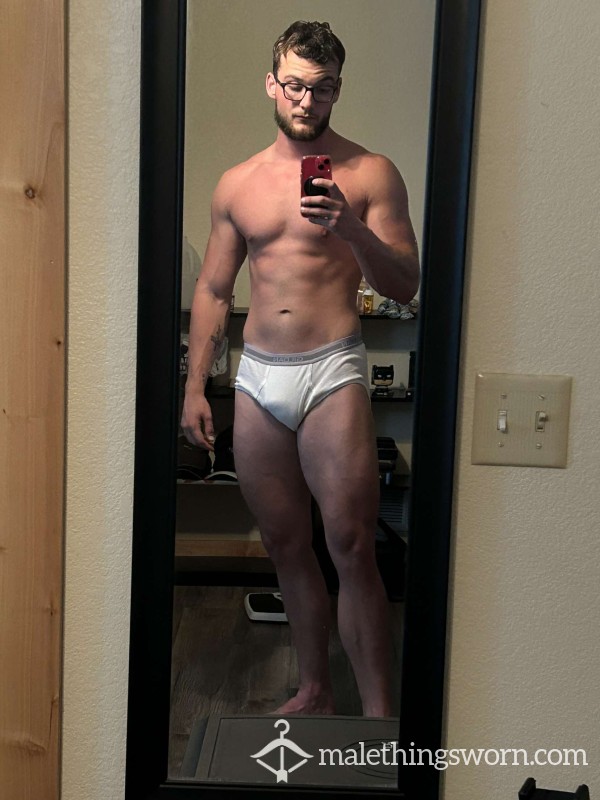 White Gildan Briefs (Tighty Whities) Extremely Musky And Rank From Hard Workouts. Worn To The Max!