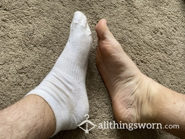 White Mens Ankle Socks