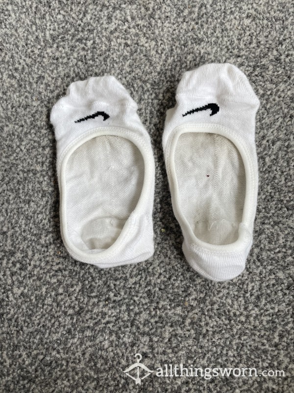 White Nike Pop Socks