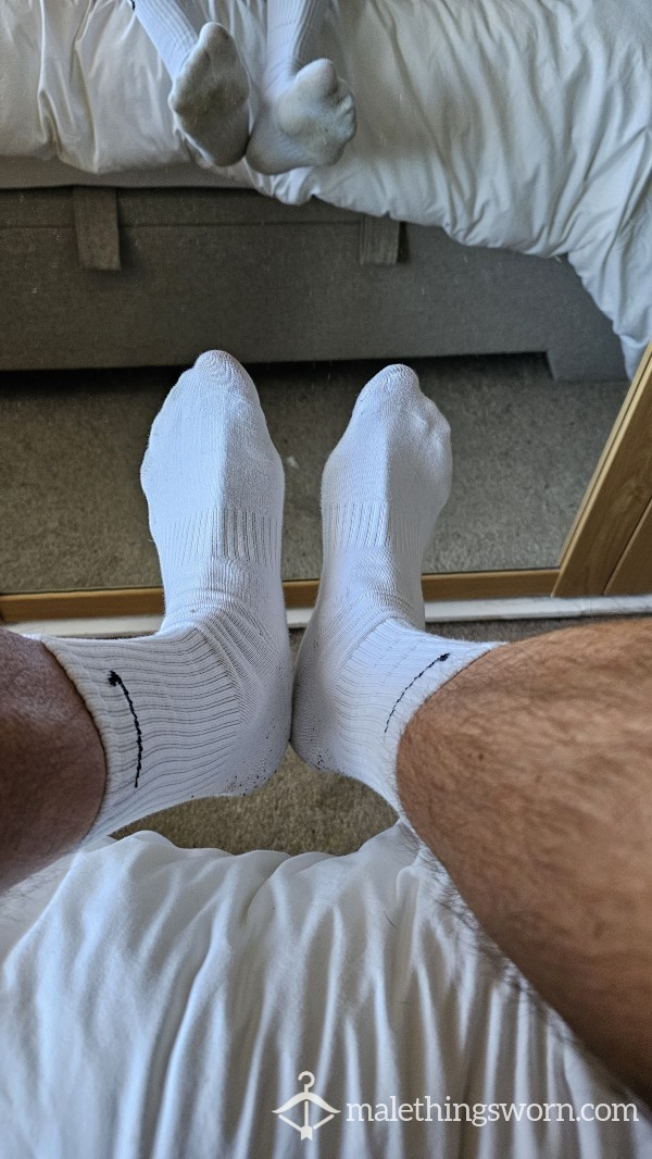 White NIKE Socks
