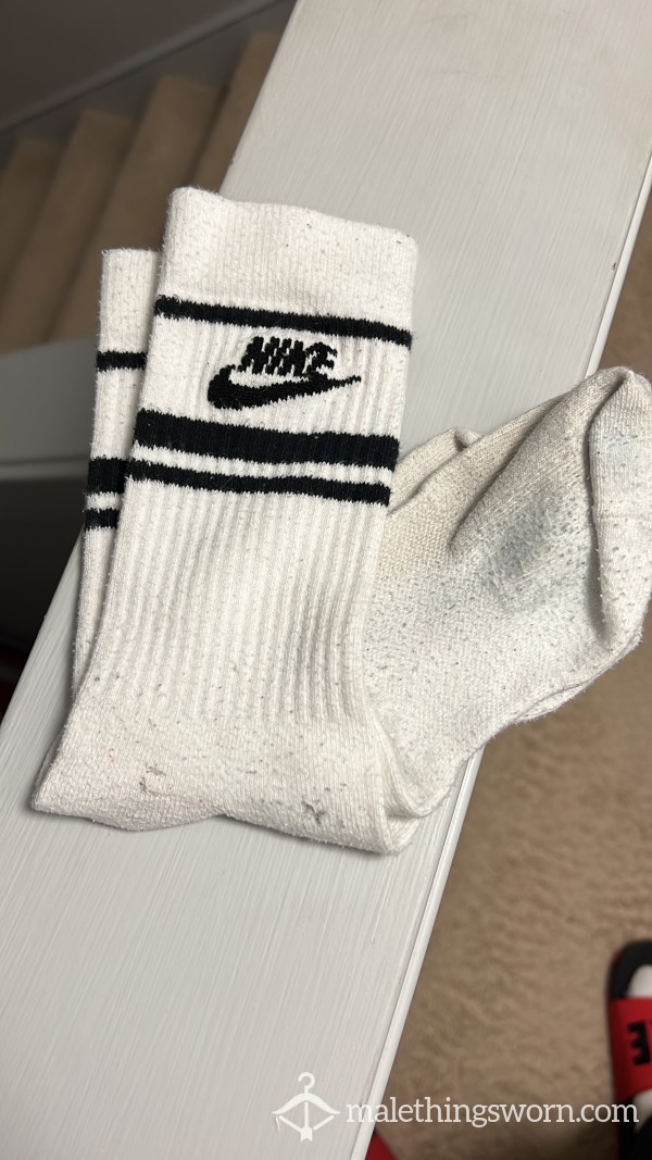 White Nike Used Crew Socks
