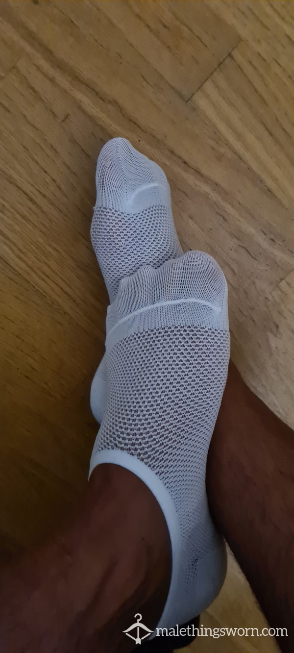 White Used Net Trainer Socks