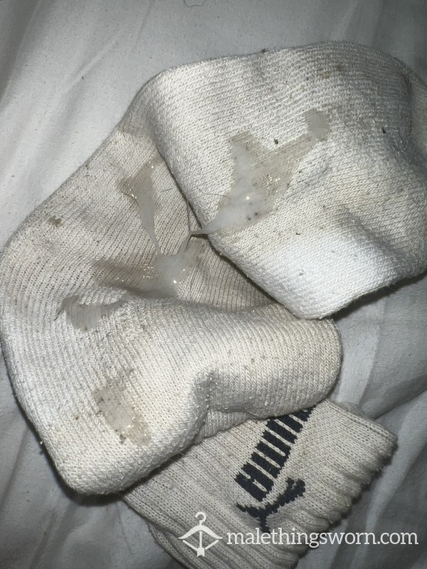 Worn Socks To Work Filled With My Warm Load…who Wants Tarzan’s Dirty Cum Sock 🥵😈💦